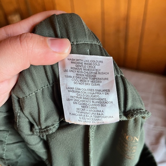 🎉HP🎉 Mondetta Army Green Cargo Jogger Pants - Picture 8 of 12